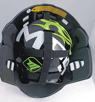 MPS kask Pro Flame - Black/Green